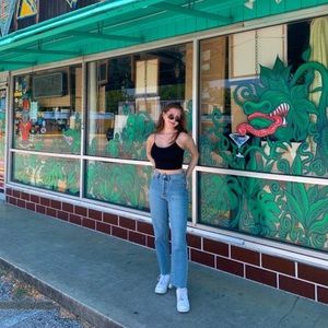 BDG Slim straight jeans size 29